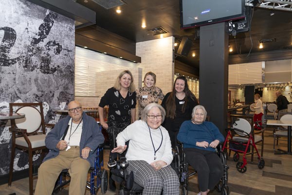 Featured image for “Adult Day Care Benefits for Seniors and Caregivers”